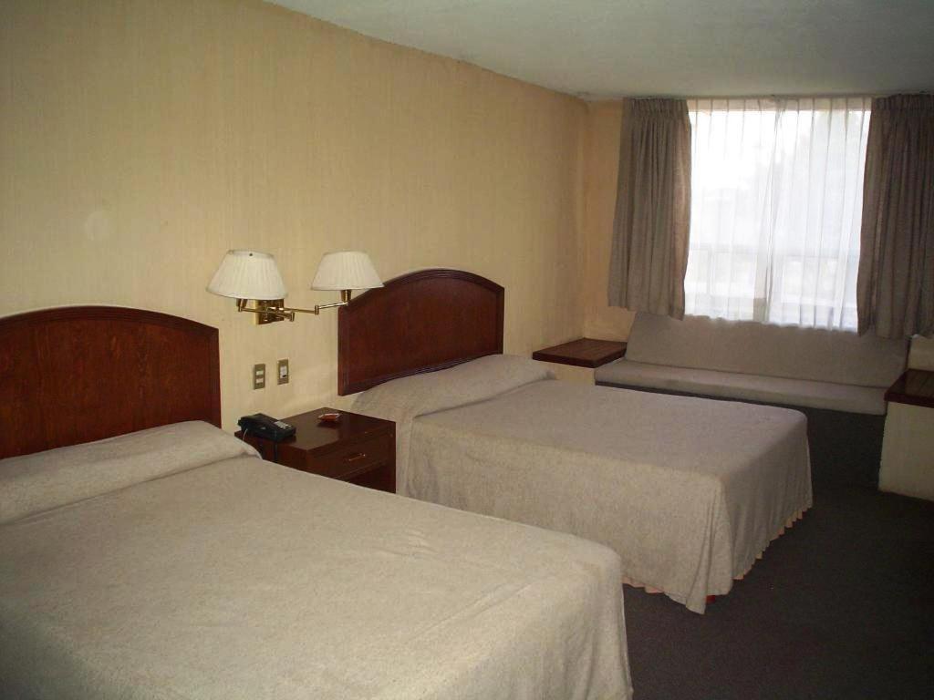 Motel La Fortuna Fresnillo Стая снимка